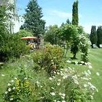 Beautiful And Authentic Дом отдыха *
