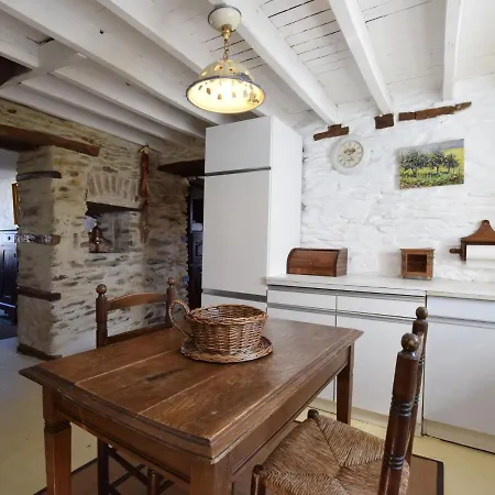Beautiful And Authentic Ferienhaus